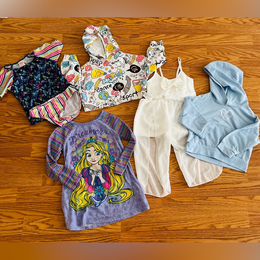 Bundle of 5 items for Toddler size 3T and Eu 98/100